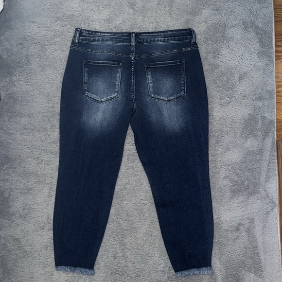 KanCan - Picture 4 of 5